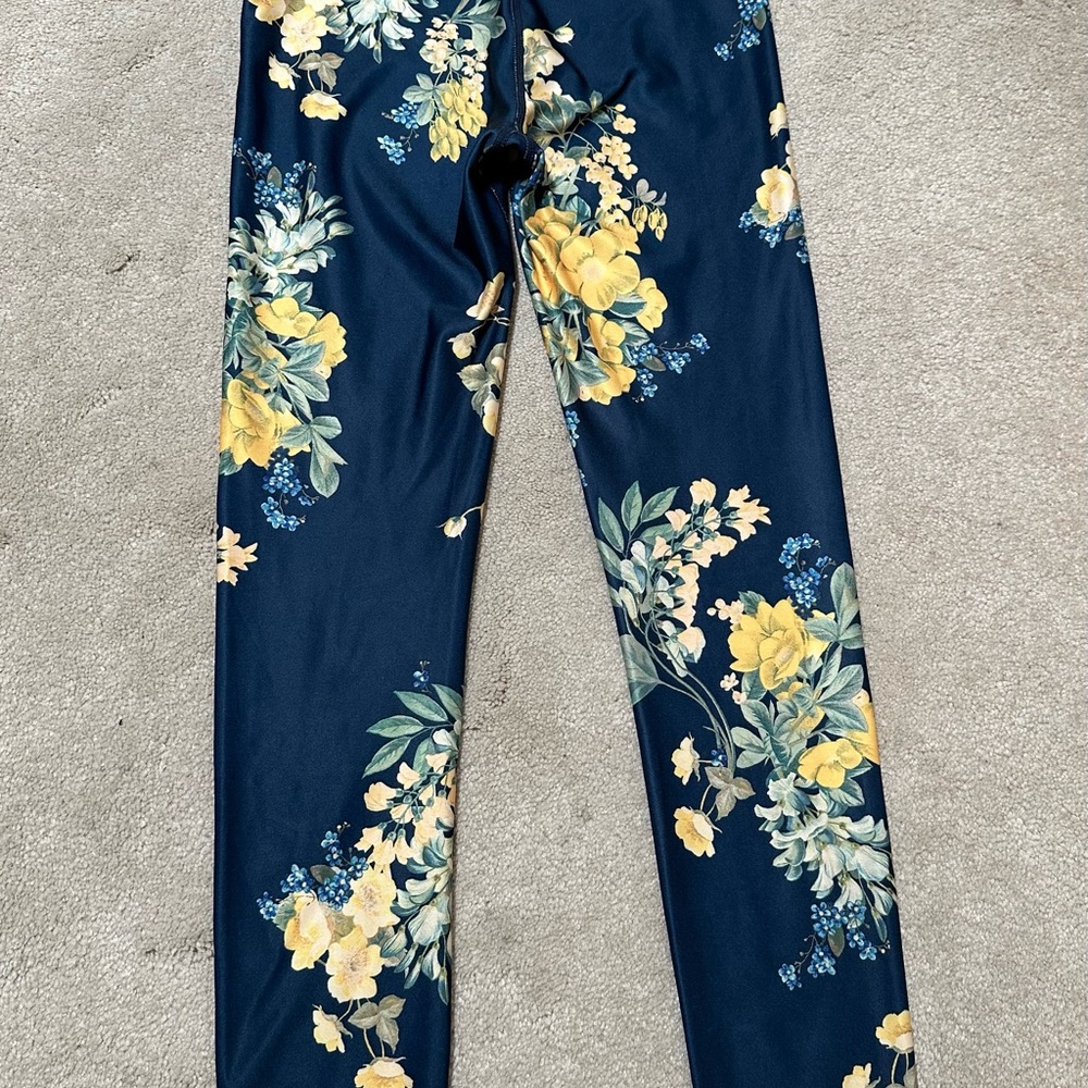 JoyLab Floral Leggings with Yellow Floral design